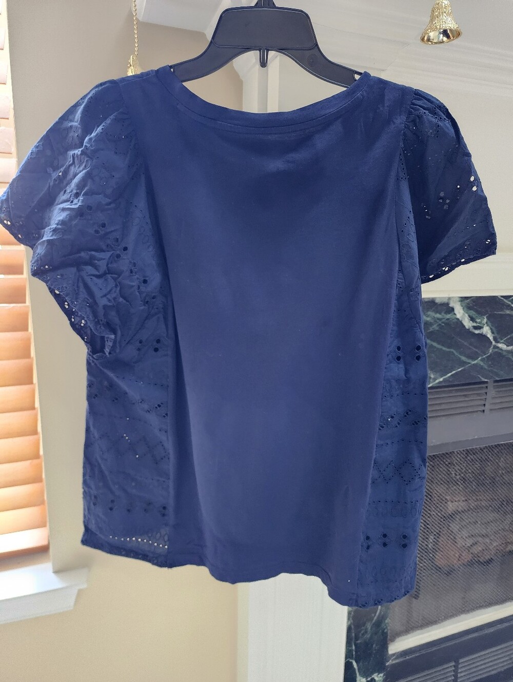 LOFT Navy Blue Eyelet Puff Sleeve Tee Mixed Media Sz L